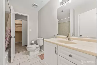 103 Pheasant Run, Edison, NJ 08820 - Photo 8