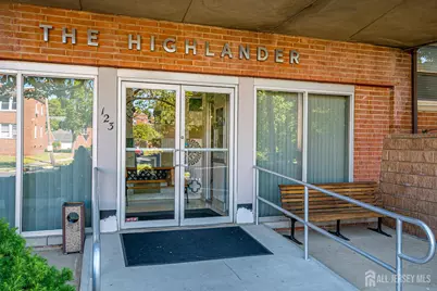 123 S Adelaide Avenue #5N, Highland Park, NJ 08904 - Photo 2