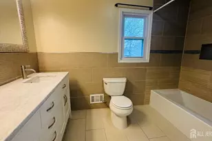 966 Bergen Ave, North Brunswick Township, NJ 08902 - Photo 24