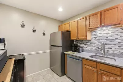 8 Nicholas Court, Spotswood, NJ 08884 - Photo 10