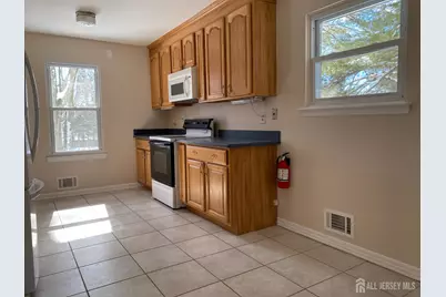 4 Linden Lane S, Plainsboro Township, NJ 08536 - Photo 8