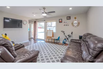 17 Cambridge Road, South Brunswick Township, NJ 08824 - Photo 18