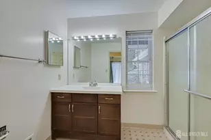 112 Appletree Ct, South Brunswick Township, NJ 08852 - Photo 18