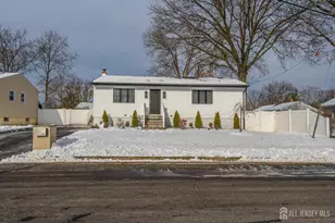 160 Grandview Ave, Piscataway Township, NJ 08854 - Photo 1