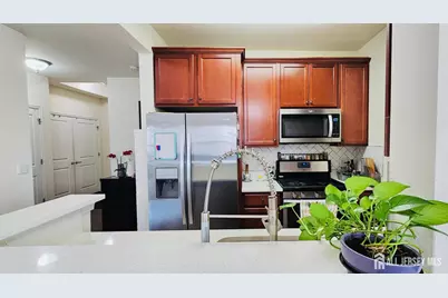 548 E Celebration Way E, South Plainfield, NJ 07080 - Photo 2