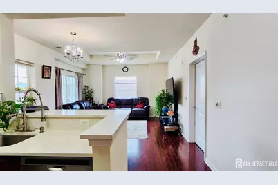 548 E Celebration Way E, South Plainfield, NJ 07080 - Photo 4