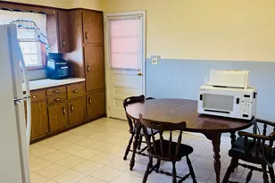 93 N Washington Ave N, Colonia, NJ 07067 - Photo 12