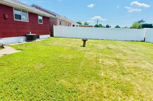 93 N Washington Ave N, Colonia, NJ 07067 - Photo 20
