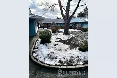 575 Cranbury Road #B7, East Brunswick Township, NJ 08816 - Photo 4