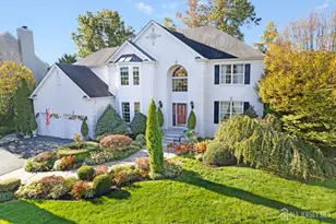 31 McFarlane Circle, Monroe Township, NJ 08831 - Photo 2