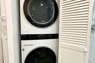 263 Crosspointe Dr, East Brunswick Township, NJ 08816 - Photo 10