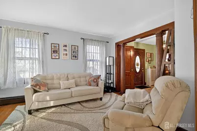 529 Dunellen Avenue, Dunellen, NJ 08812 - Photo 8