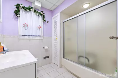 122 S Lincoln Avenue, Middlesex, NJ 08846 - Photo 18