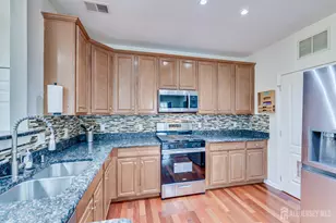 2822 Edward Stec Blvd, Edison, NJ 08837 - Photo 12