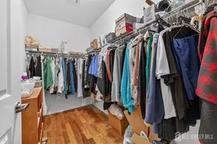 417 Regency Pl, Woodbridge Township, NJ 07095 - Photo 18