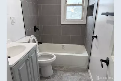 162 Holly Street, Port Reading, NJ 07064 - Photo 6