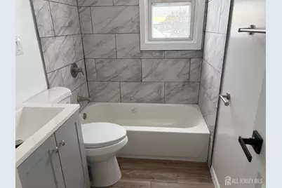 162 Holly Street, Port Reading, NJ 07064 - Photo 12