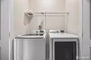 605 Bayside Ct, South Amboy, NJ 08879 - Photo 28