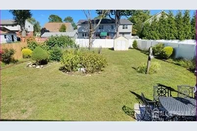 31 Highway Terrace, Edison, NJ 08817 - Photo 2