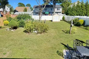 31 Hwy Terrace, Edison, NJ 08817 - Photo 2