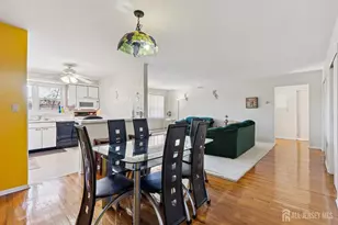 24 Woodedge Ave, Edison, NJ 08817 - Photo 2