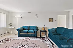 24 Woodedge Ave, Edison, NJ 08817 - Photo 14