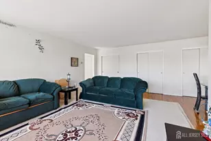 24 Woodedge Ave, Edison, NJ 08817 - Photo 16