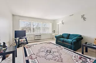 24 Woodedge Ave, Edison, NJ 08817 - Photo 12