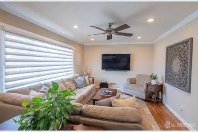 16 Woodland Road, Jamesburg, NJ 08831 - Photo 10