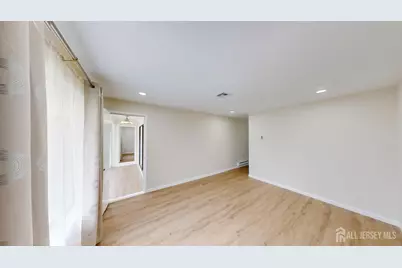 9-C Aspen Plaza, Monroe Township, NJ 08831 - Photo 16