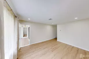 9C Aspen Plaza, Monroe Township, NJ 08831 - Photo 16