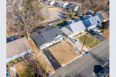 35 Kendall Drive, Sayreville, NJ 08859 - Photo 6