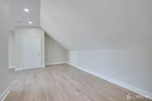 35 Kendall Dr, Sayreville, NJ 08859 - Photo 34