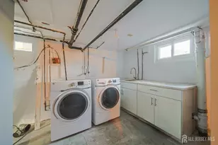 9 Rolfe Ave, Highland Park, NJ 08904 - Photo 6