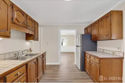 28 Sedgwick Street, Jamesburg, NJ 08831 - Photo 16