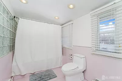 7 Walnut Lane, Sayreville, NJ 08859 - Photo 14