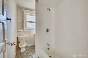 357 Stockton St, Hightstown, NJ 08520 - Photo 24