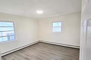 35 S Talmadge St, New Brunswick, NJ 08901 - Photo 8