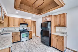 23 Cardownie St, Edison, NJ 08817 - Photo 16