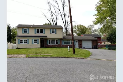 726 W Milton Avenue, Rahway, NJ 07065 - Photo 1