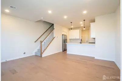 220 Jessie Place, New Brunswick, NJ 08901 - Photo 10