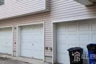 532 Great Beds Ct, Perth Amboy, NJ 08861 - Photo 6