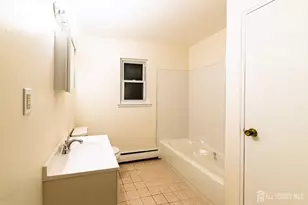 93 Fox Rd, Edison, NJ 08817 - Photo 16