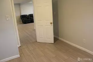 899 Green St, Iselin, NJ 08830 - Photo 16