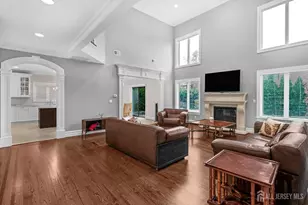 1355 NE Abbott Blvd, Fort Lee, NJ 07024 - Photo 10