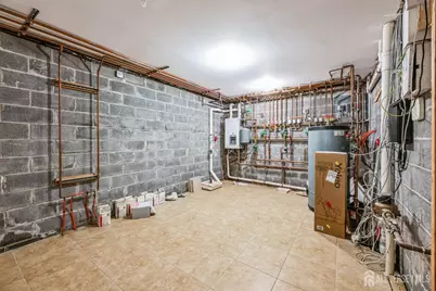 1355 NE Abbott Boulevard, Fort Lee, NJ 07024 - Photo 54