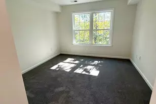 1238 Waterford Dr, Edison, NJ 08817 - Photo 6