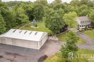 526 County Rd, Raritan, NJ 08551 - Photo 32