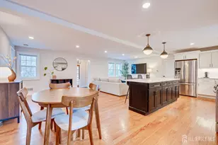 152 4th St, Edison, NJ 08837 - Photo 14