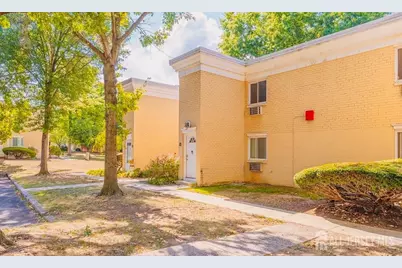 20 Lake Avenue #2B, East Brunswick Township, NJ 08816 - Photo 16